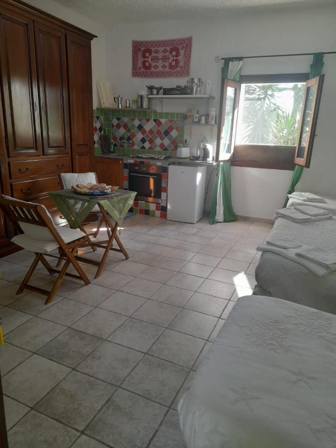 Giardino Del Sole Bed & Breakfast Olbia Dış mekan fotoğraf